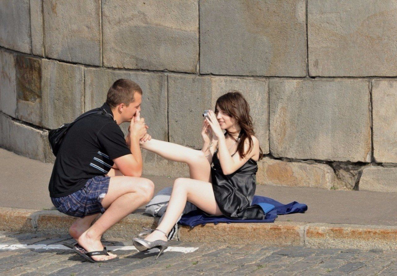 Женщины С Большой Ножками Проститутки В Москве