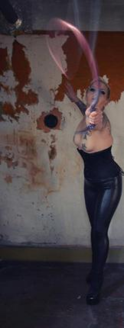 aXelle de Sade