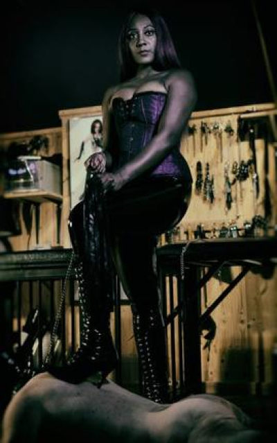 Mistress Lorraine Mistress Lorraine