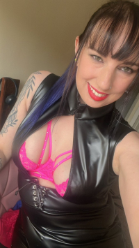 Goddess Annie Photo #1