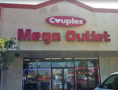 Couples Mega Outlet (Anaheim) Couples Mega Outlet (Anaheim)