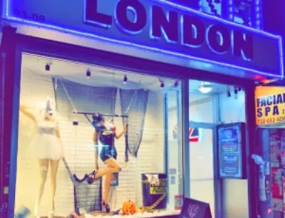 London Boutique (Jackson Heights)